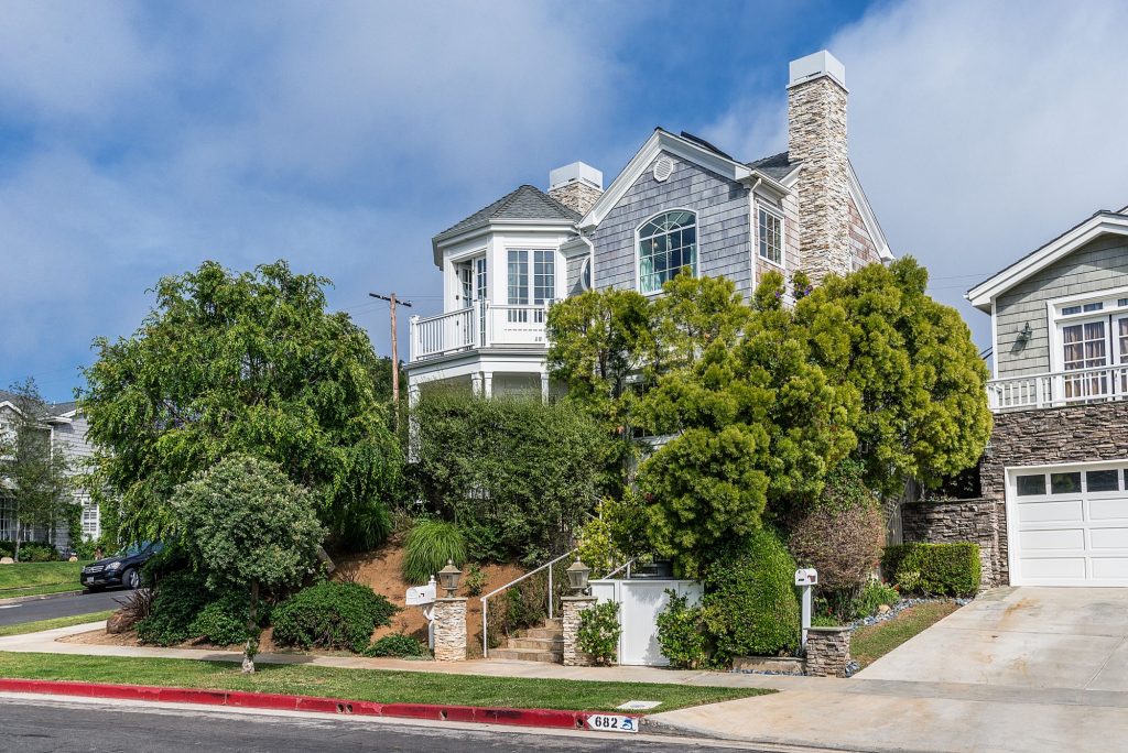 Featured Listings