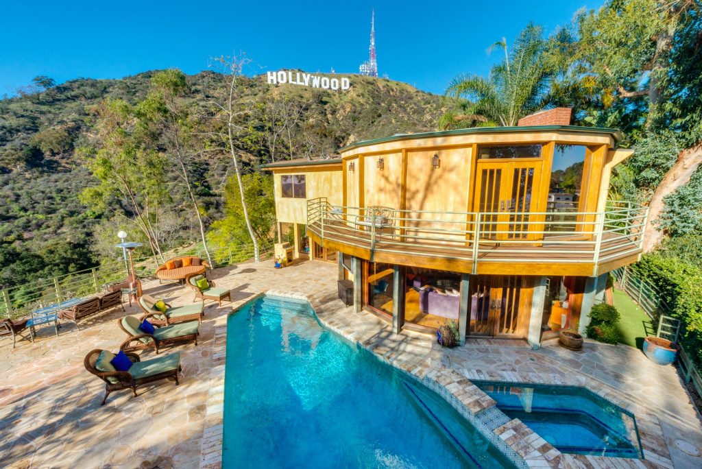Featured Listings