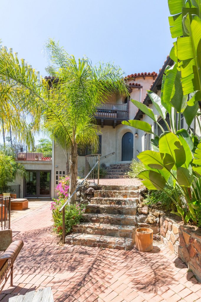 Featured Listings
