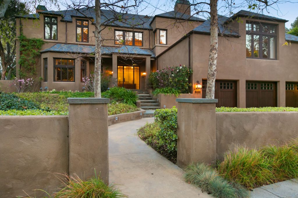 Featured Listings