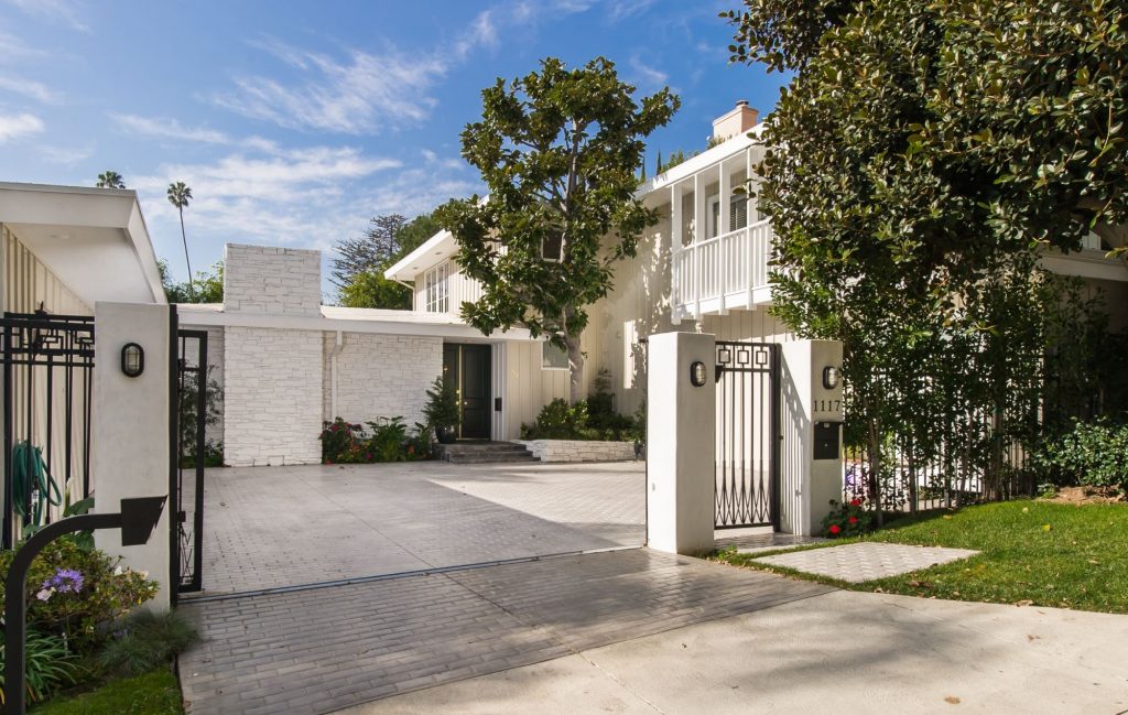 Featured Listings