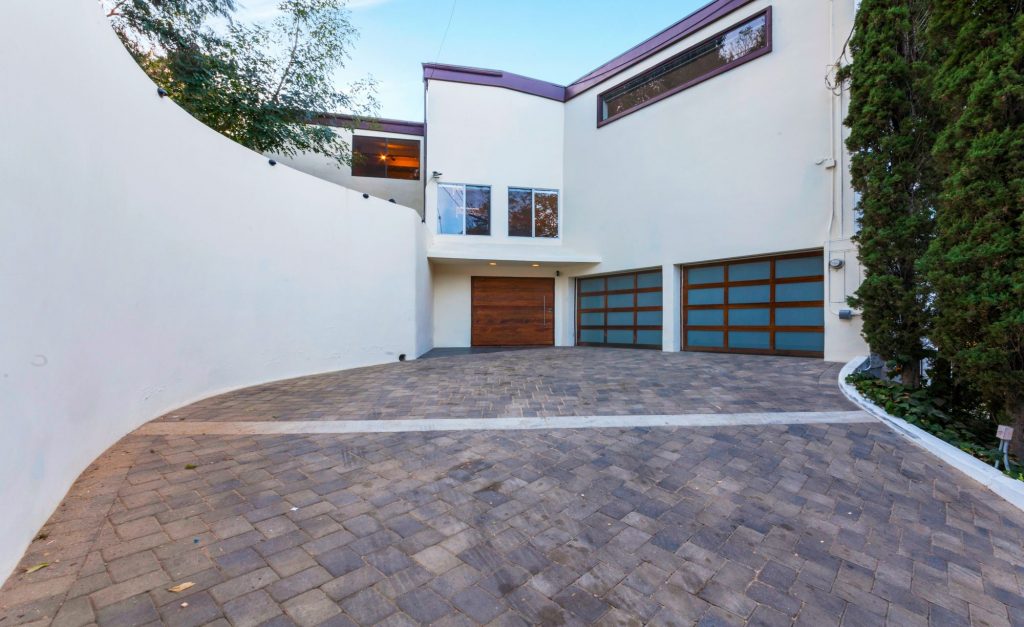 Featured Listings