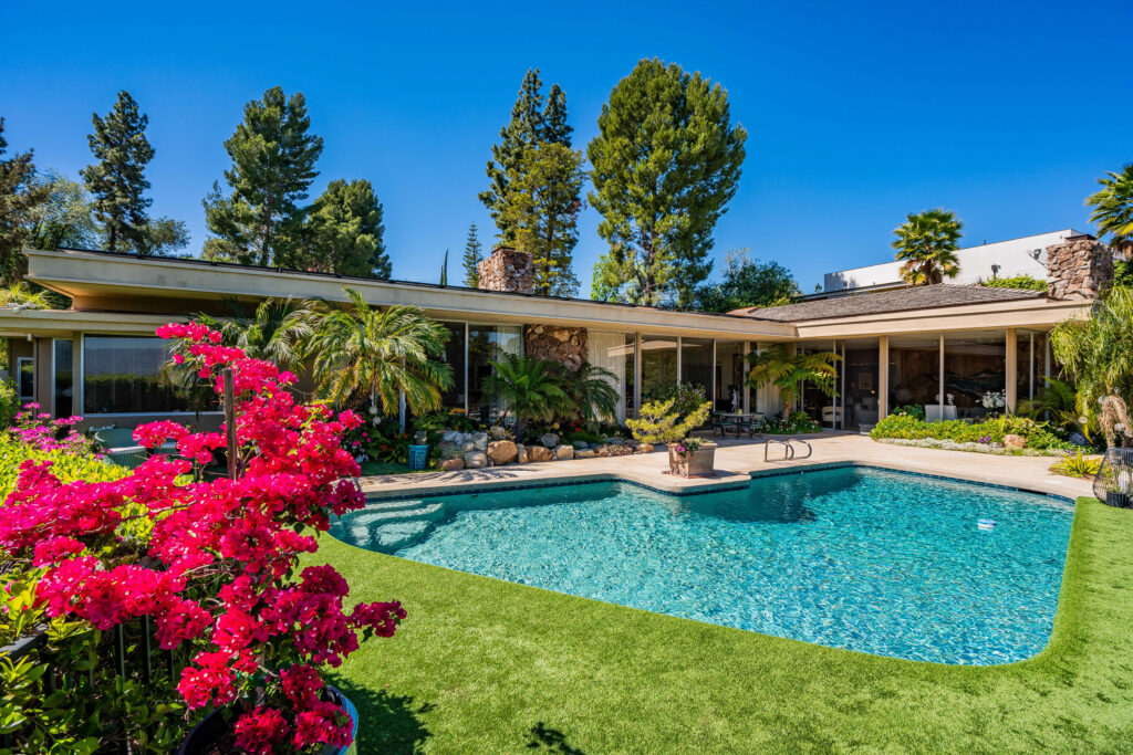 Featured Listings