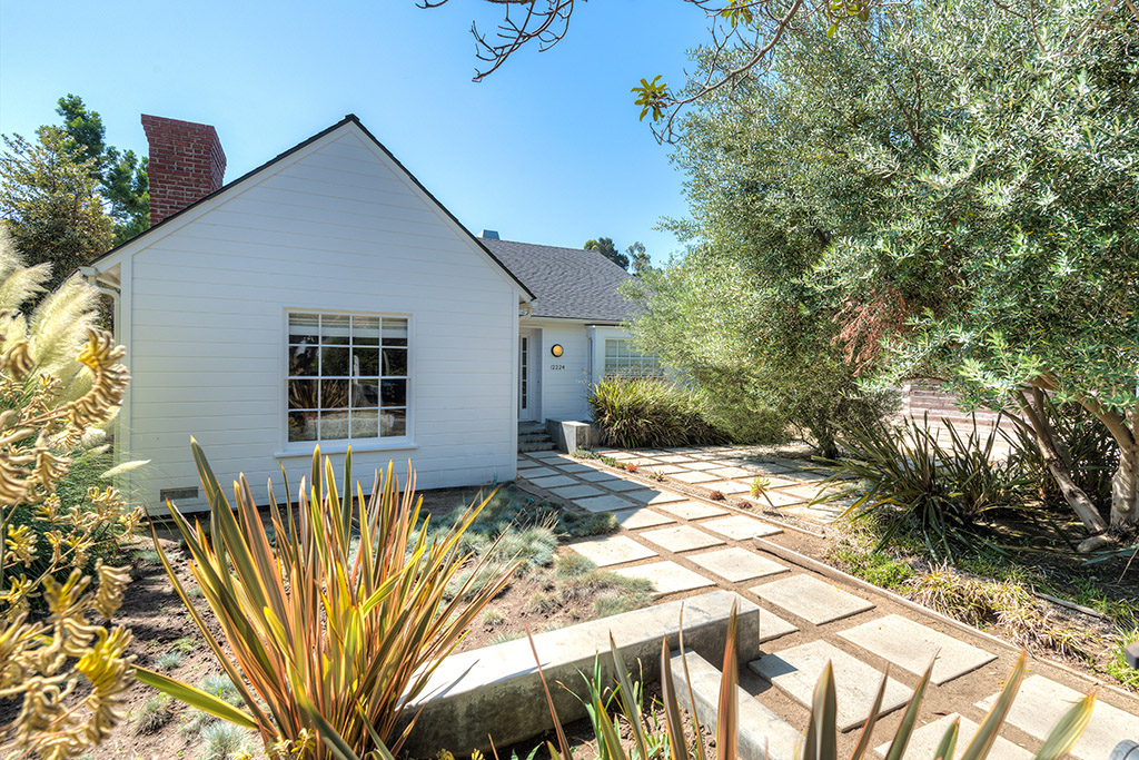 Featured Listings