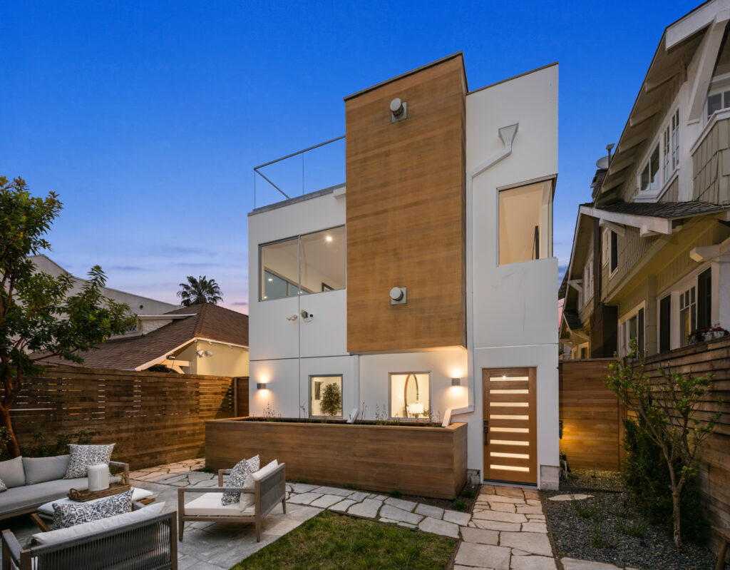 Featured Listings