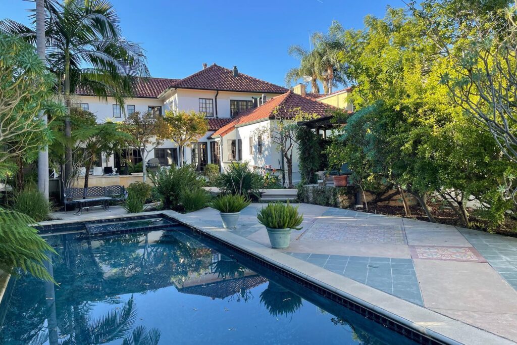 Featured Listings